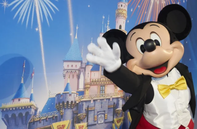 Disney investing $1B in OpenAI, licensing characters for Sora AI platform