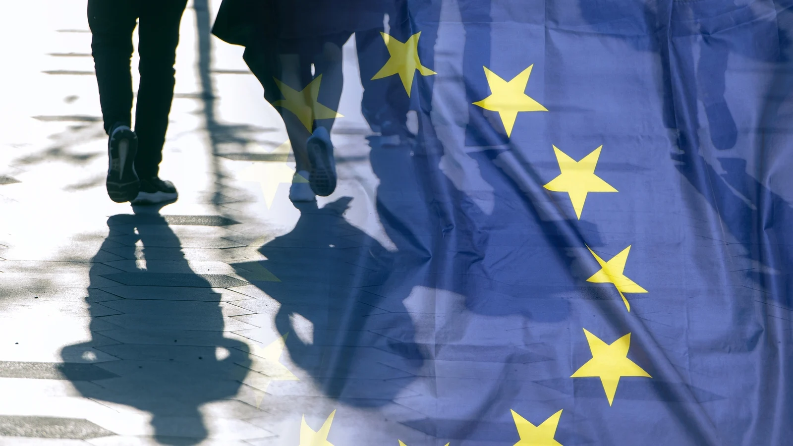 EU moves to allow migrant deportations to centers outside the bloc