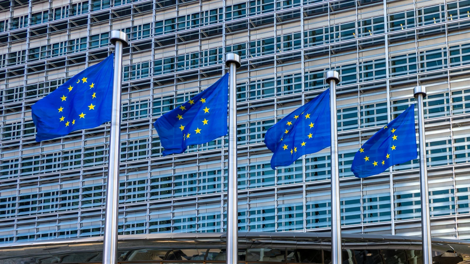 460 European figures urge EU to take tougher stance on Israel