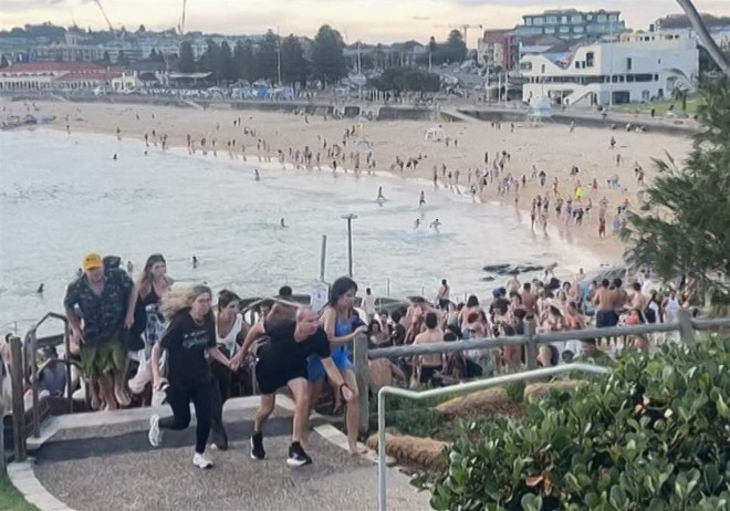Father-son gunmen kill at least 15 at Hanukkah event on Sydney’s Bondi Beach