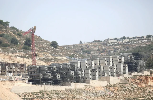 Israel authorizes about 800 homes in three West Bank settlements