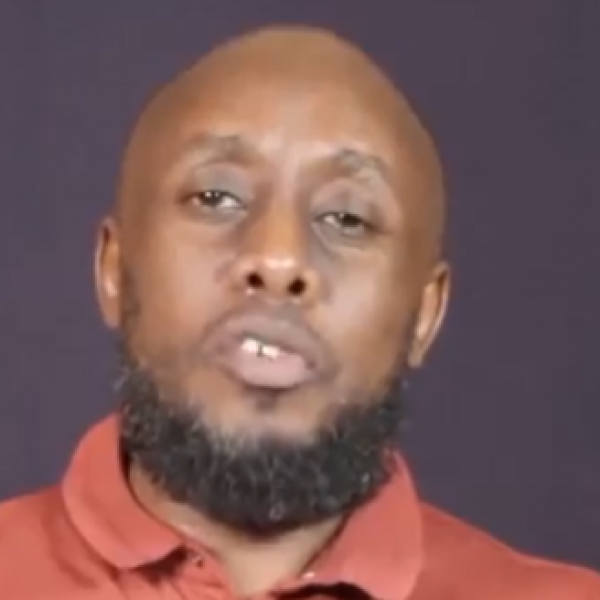 Kenyan doctor abducted by al-Shabaab in Somalia appears on video, appeals for release