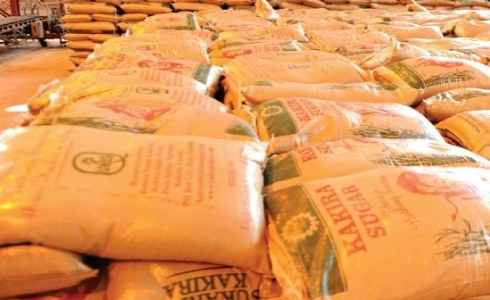 Malawi Sugar Vendors Compelled to Camp Outside Distribution Centers