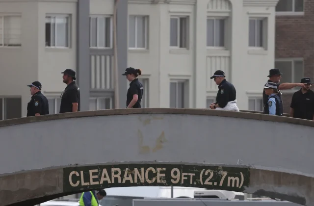 Police: Bondi Beach mass shooting suspects acted alone without accomplices