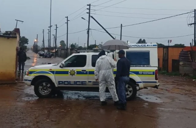 Police Launch Manhunt After Deadly Tavern Shooting in South Africa