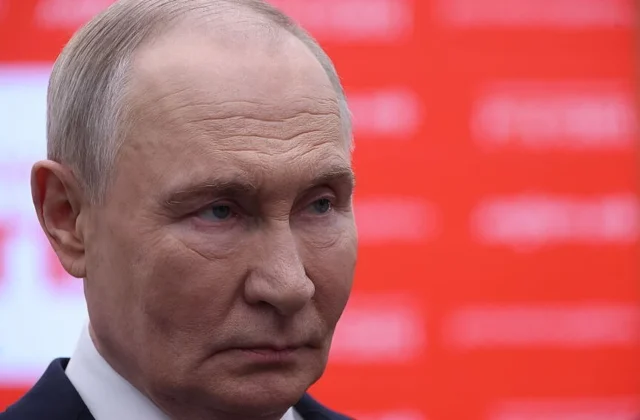 Putin Pledges to Capture Donbas Despite Fresh US-Ukraine Talks