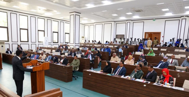 Somali Parliament Advances Police Reform Bill After First Reading in Mogadishu
