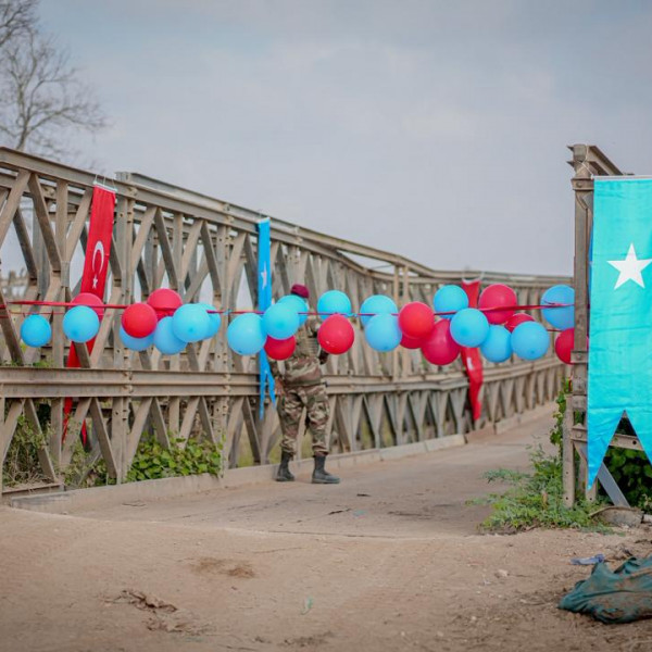Somalia Restores Key Bridge Destroyed by Al‑Shabaab, Enhancing Security and Trade