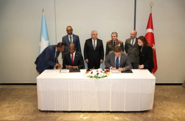 Somalia, Turkish firm OYAK sign major deal to develop the blue economy
