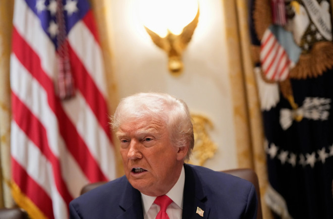 Trump ventures deeper into anti-immigrant language by calling people from Somalia ‘garbage’ - Hiiraan Online