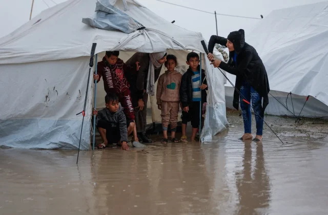UNICEF: Flooding puts Gaza tent communities on brink of catastrophe