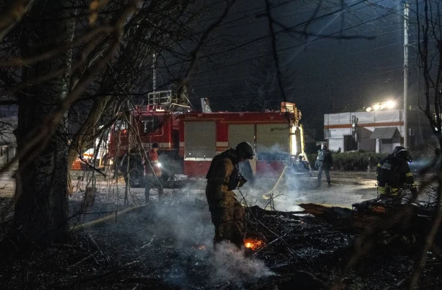 U.S. and Ukrainian Officials Extend Talks into Third Consecutive Day