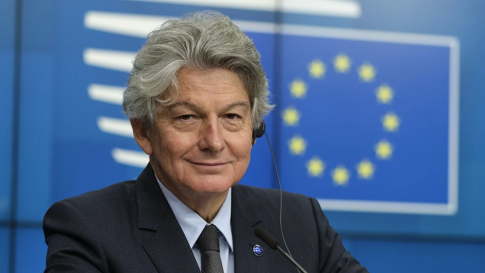 U.S. denies visa to ex-EU commissioner amid technology rules dispute