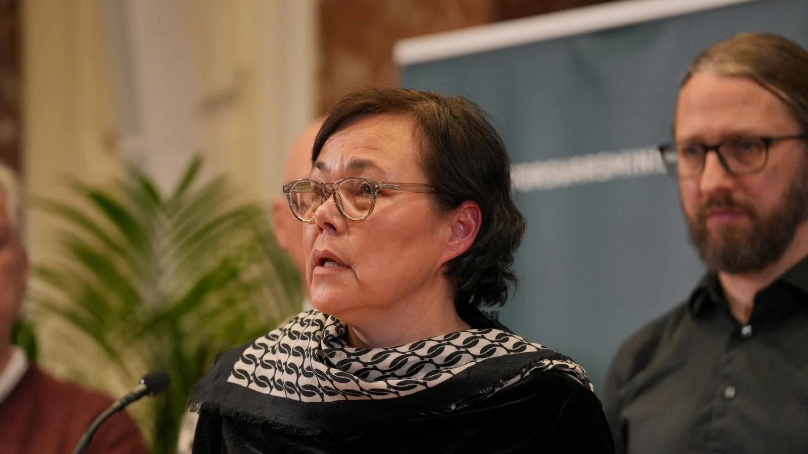 US and Greenland pledge to show 'mutual respect' as ambassador visits