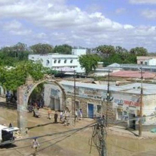 Al-Shabaab storms strategic Somali town, igniting fierce clashes with government troops