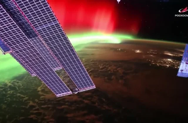 Cosmonaut Captures Breathtaking Aurora Video from Space Aboard the ISS