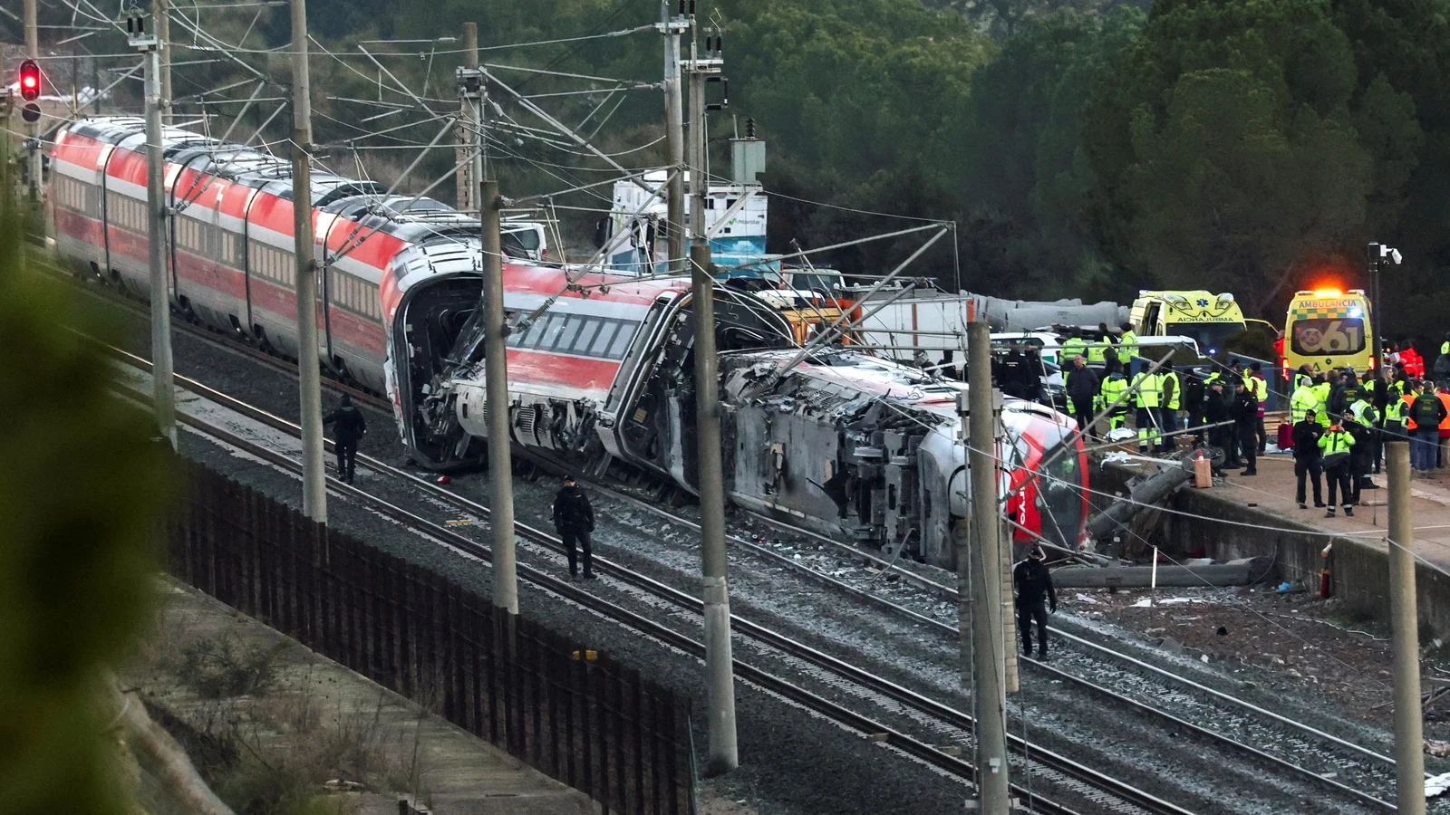 Death Toll from Spain Train Collision Climbs to 40