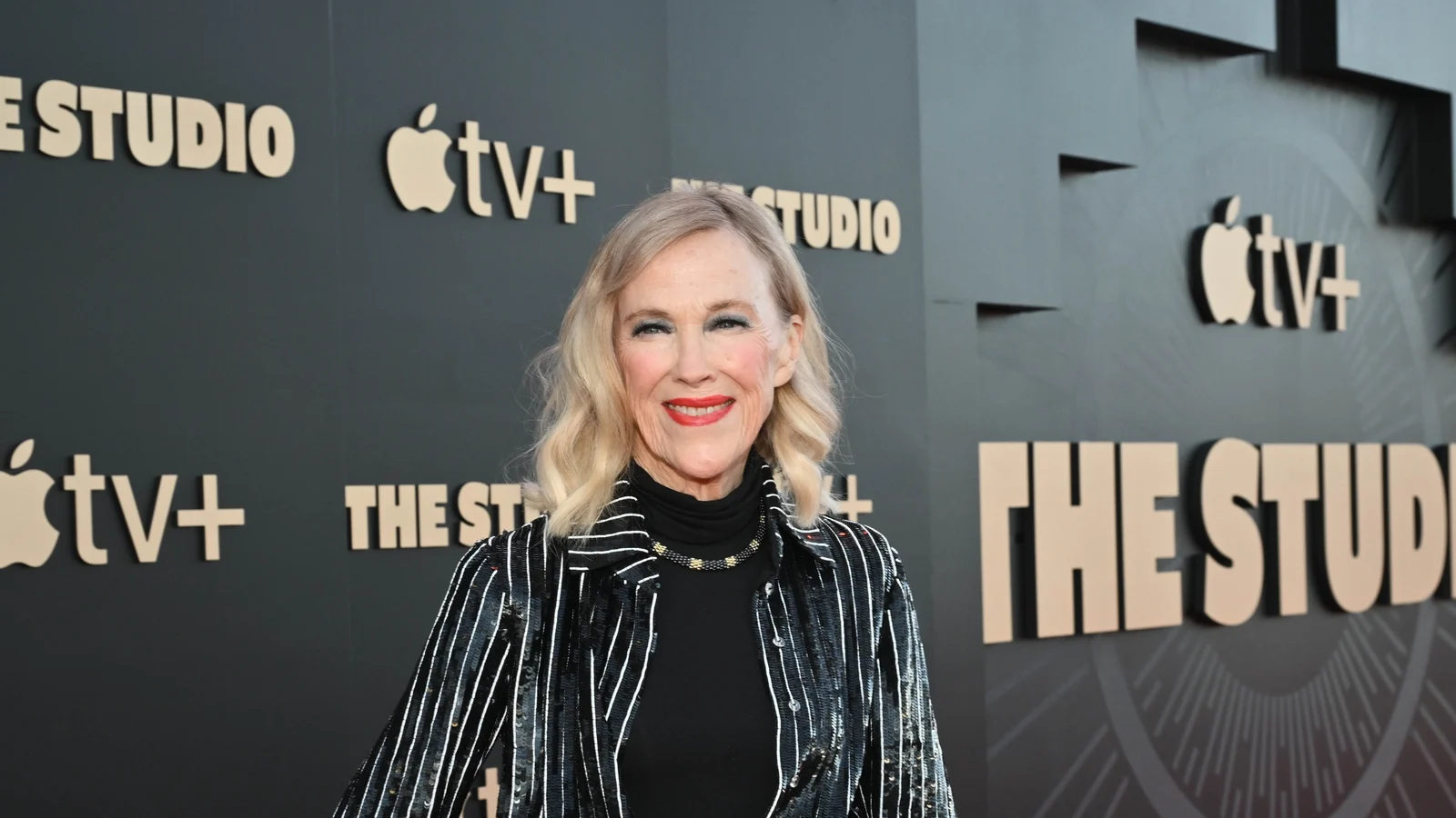 Emmy winner Catherine O’Hara of Schitt’s Creek and Home Alone dies at 71