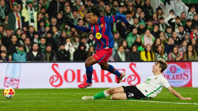 FC Barcelona and Valencia advance to Copa del Rey quarterfinals