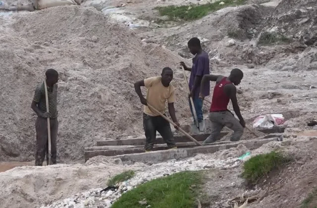 Fatal landslide hits militia-controlled mine in Democratic Republic of Congo