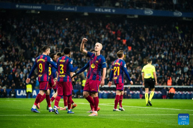 Goalkeeper Garcia Shines as Barcelona Defeats Espanyol in Catalan Derby