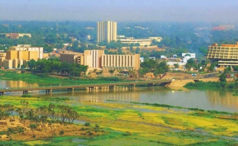 Increased Security at Niger Airport Following Explosions and Gunfire Incidents