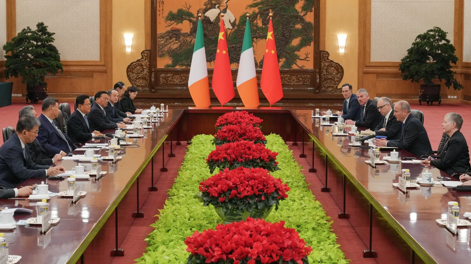 Irish prime minister presses for freer trade on China trip