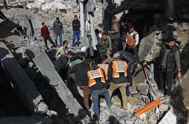 Israeli strikes leave 26 dead in Gaza, health authorities report