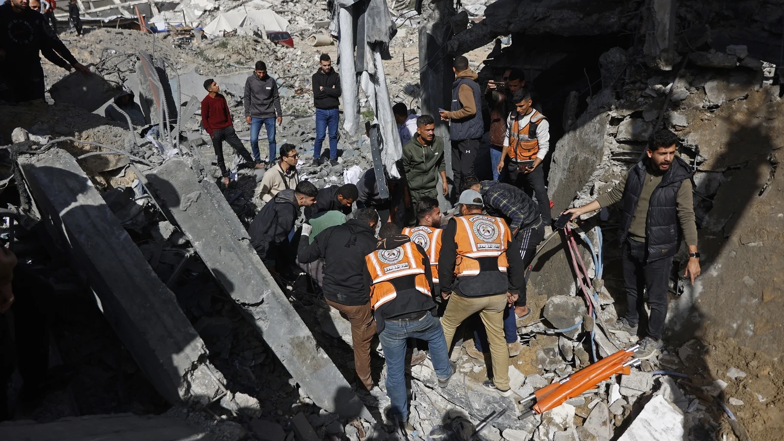Israeli strikes leave 26 dead in Gaza, health authorities report
