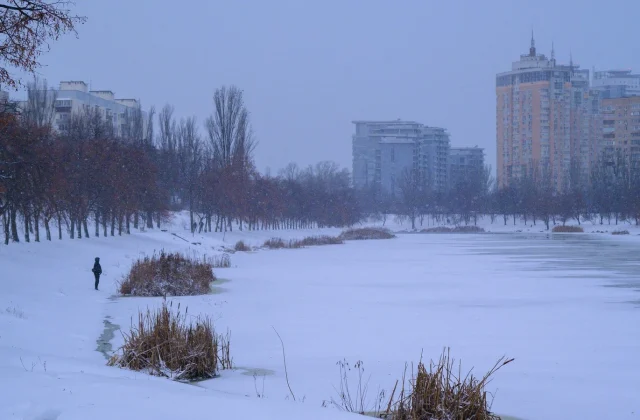 Kyiv races to restore shattered power grid after Russian strikes