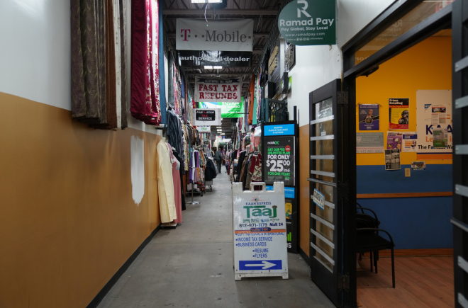 Minneapolis ICE crackdown puts strain on Somali-owned businesses