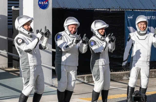 NASA weighs early return of ISS astronauts over medical concern