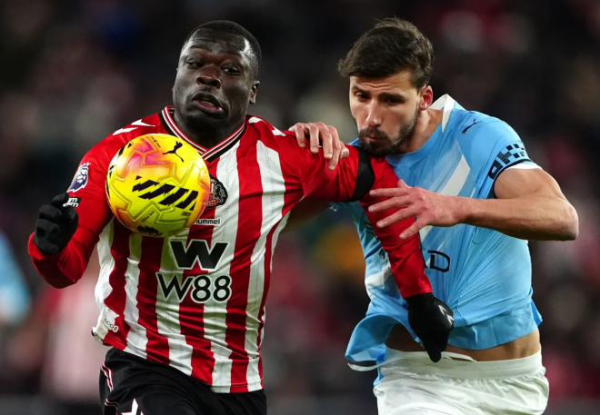 Premier League: City and Liverpool held to goalless draws, Arsenal four points clear