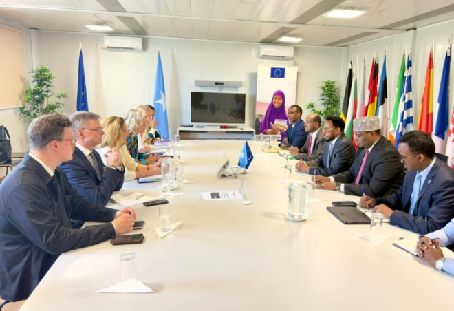 Somalia and European Union sign €102 million deal to bolster budget, reforms