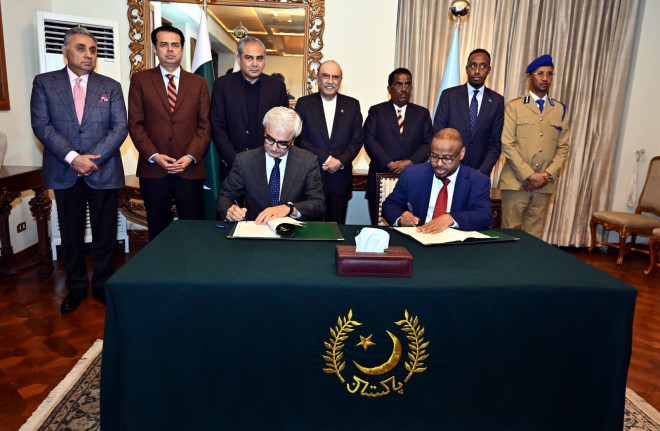 Somalia and Pakistan Lift Diplomatic Visa Requirements to Deepen Bilateral Ties