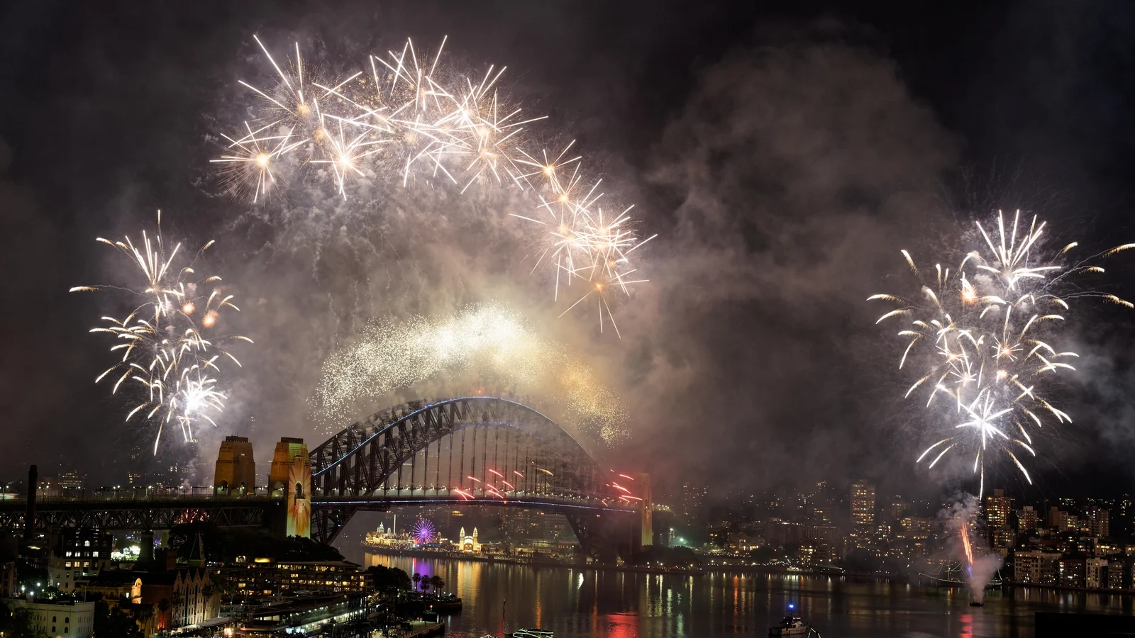 Sydney rings in 2026 with dazzling New Year’s fireworks show