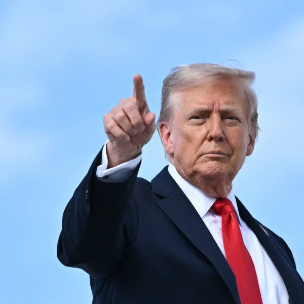Trump Threatens to Launch U.S. Military Strikes Against Somali Pirates