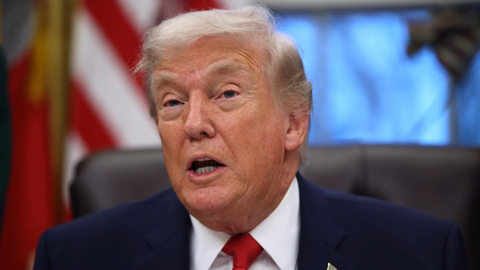 Trump to seek talks with Iran as tensions climb