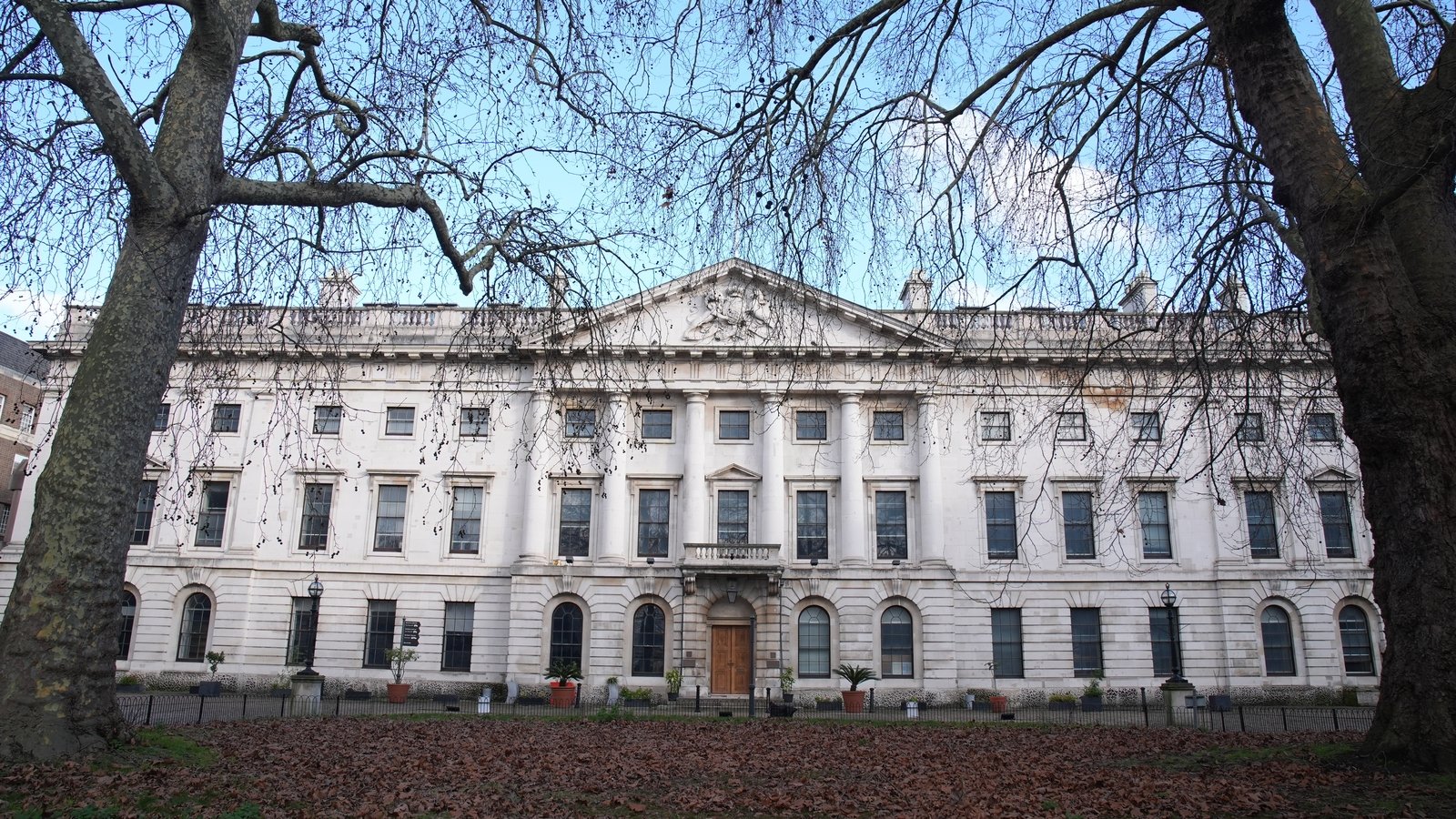 UK greenlights new Chinese embassy plan amid espionage concerns