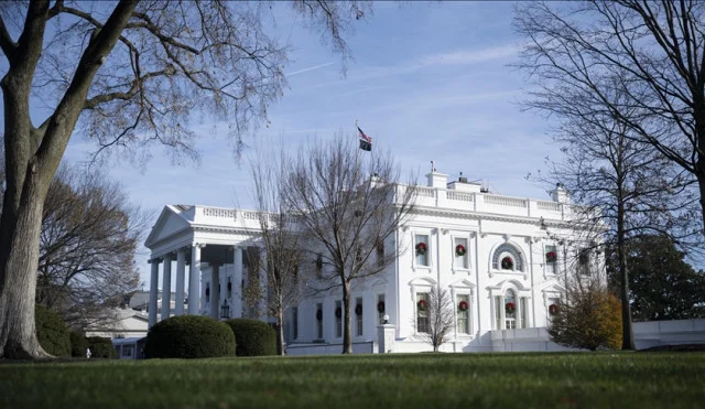 U.S. Weighs Revoking Citizenship for Somalis Convicted of Fraud, White House Says