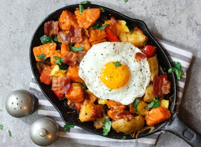 Pan breakfast hash with sweet potatoes