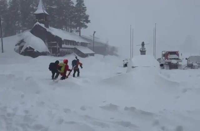 California avalanche rescue operations to continue through the weekend