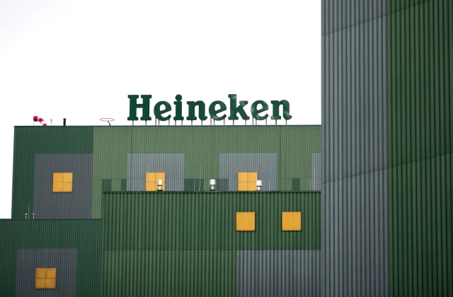 Heineken to slash up to 6,000 jobs as beer sales slump