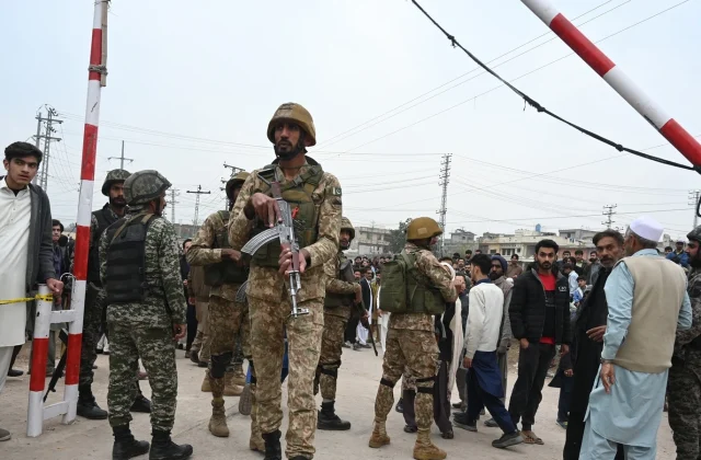 Islamabad mosque explosion leaves at least 31 dead, 130 injured