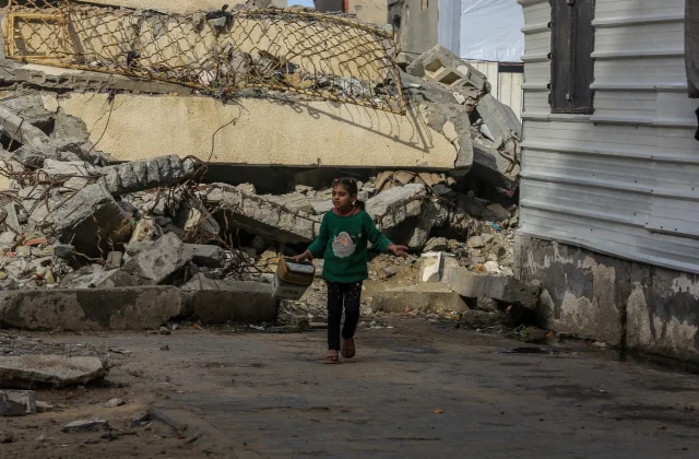 Israeli strikes kill eight in Gaza as ceasefire talks stall