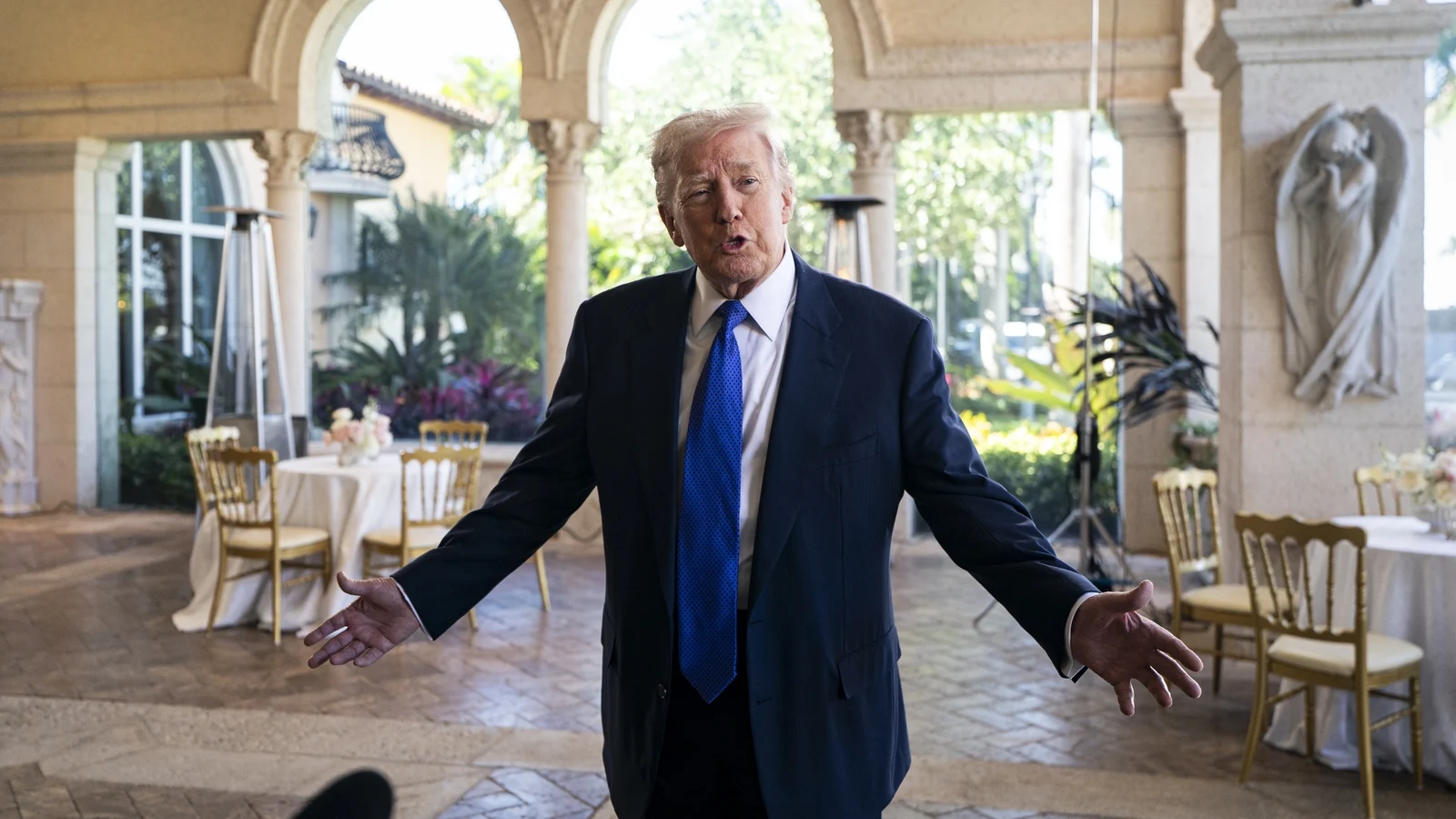 Man allegedly trying to enter Trump’s Mar-a-Lago resort fatally shot