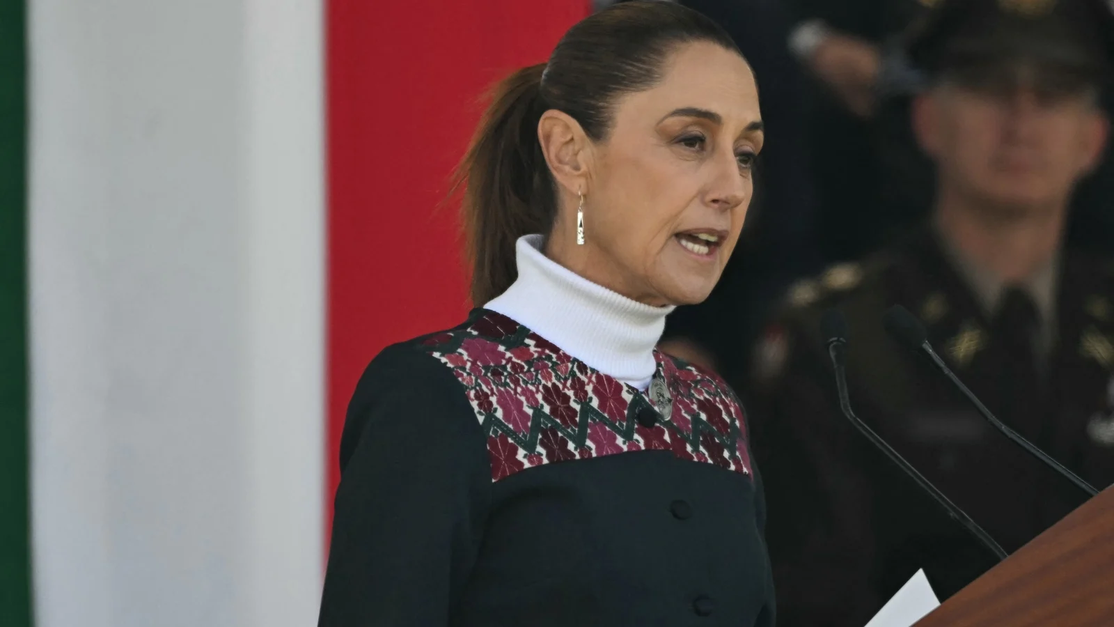 Mexico’s president promises all guarantees for 2026 World Cup hosting