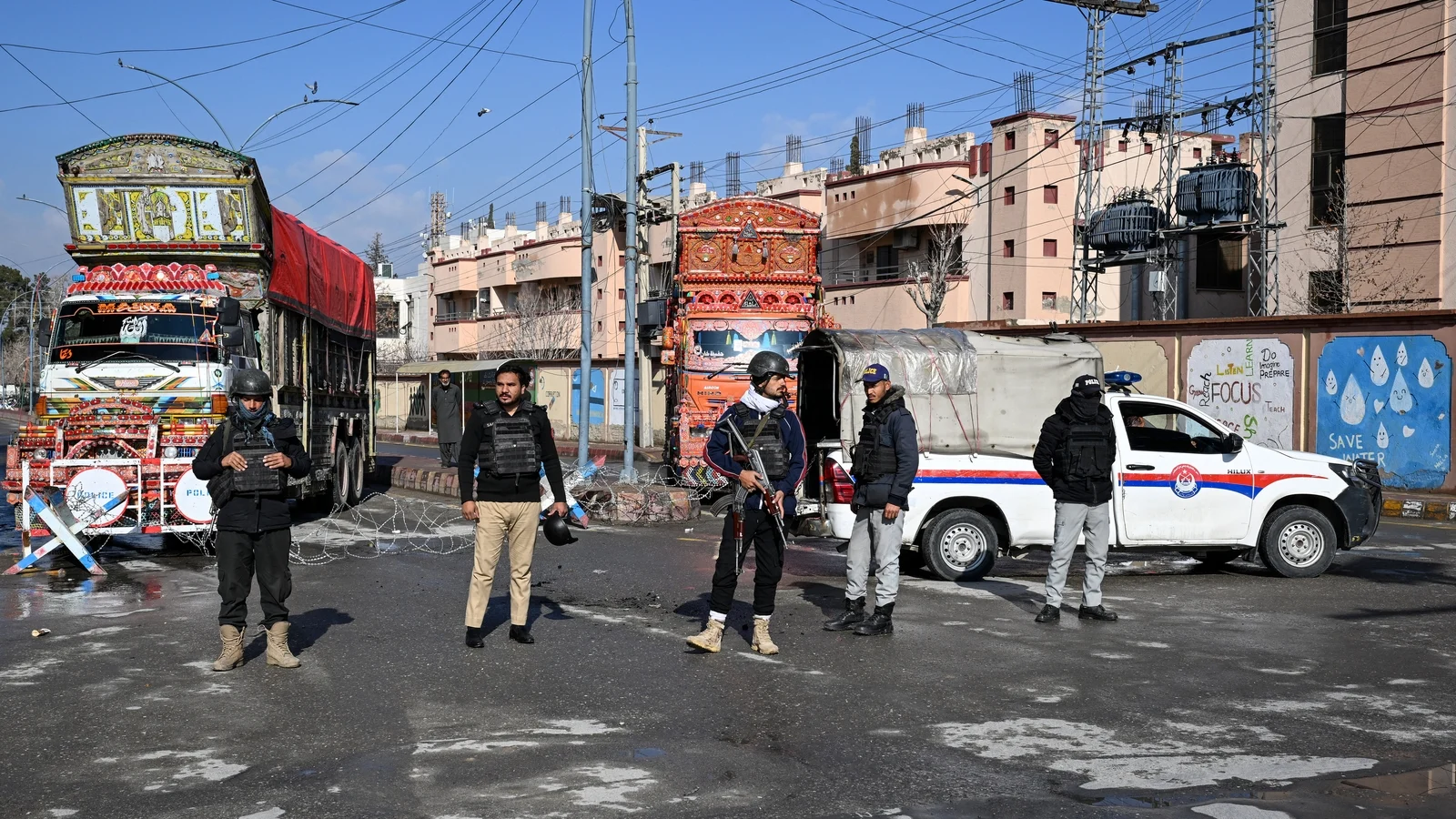 Pakistan launches nationwide militant crackdown after over 190 killed in 48 hours