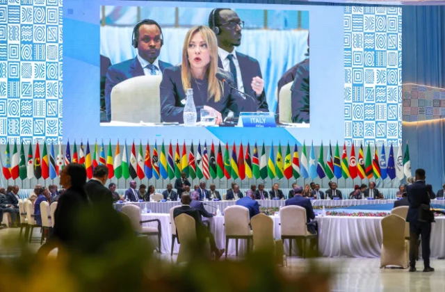 President Mohamud Urges African Union to Reject Foreign Interference After Israel Recognizes North Western State of Somalia