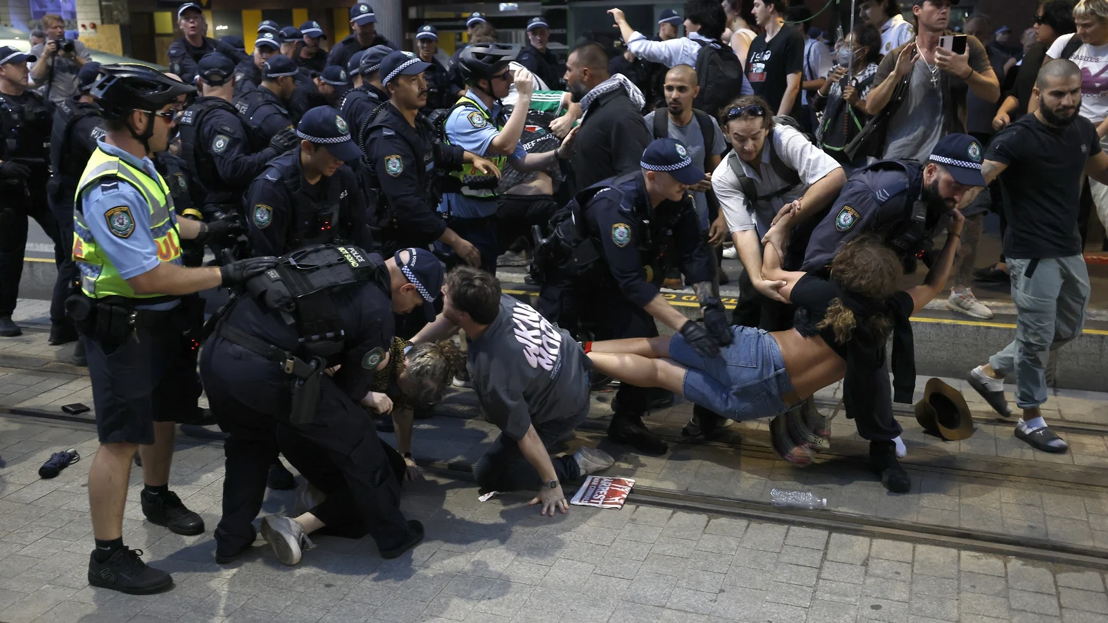 Protesters rally in Sydney during Israeli president’s visit